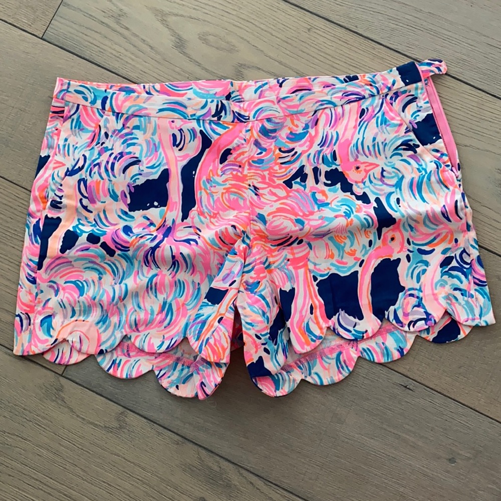 Lilly Pulitzer - SCALLOP SHORTS